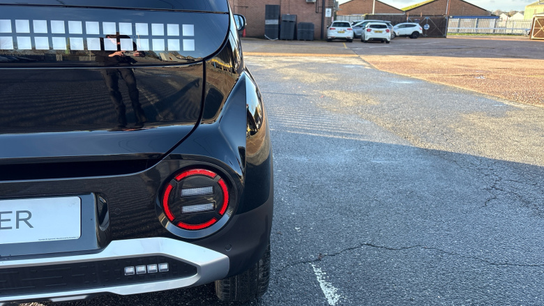 Hyundai INSTER 85kW 02 49kWh 5dr Auto Electric Hatchback